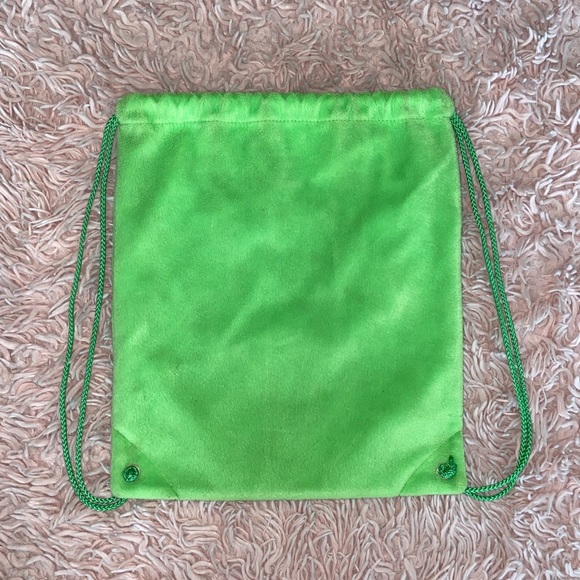 FURRY FROG FACE DRAWSTRING MINI BACKPACK - Picture 2 of 4